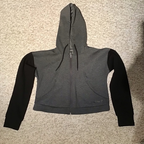 Gymshark Tops - 🆕Gymshark Cropped Hoodie *NWOT*